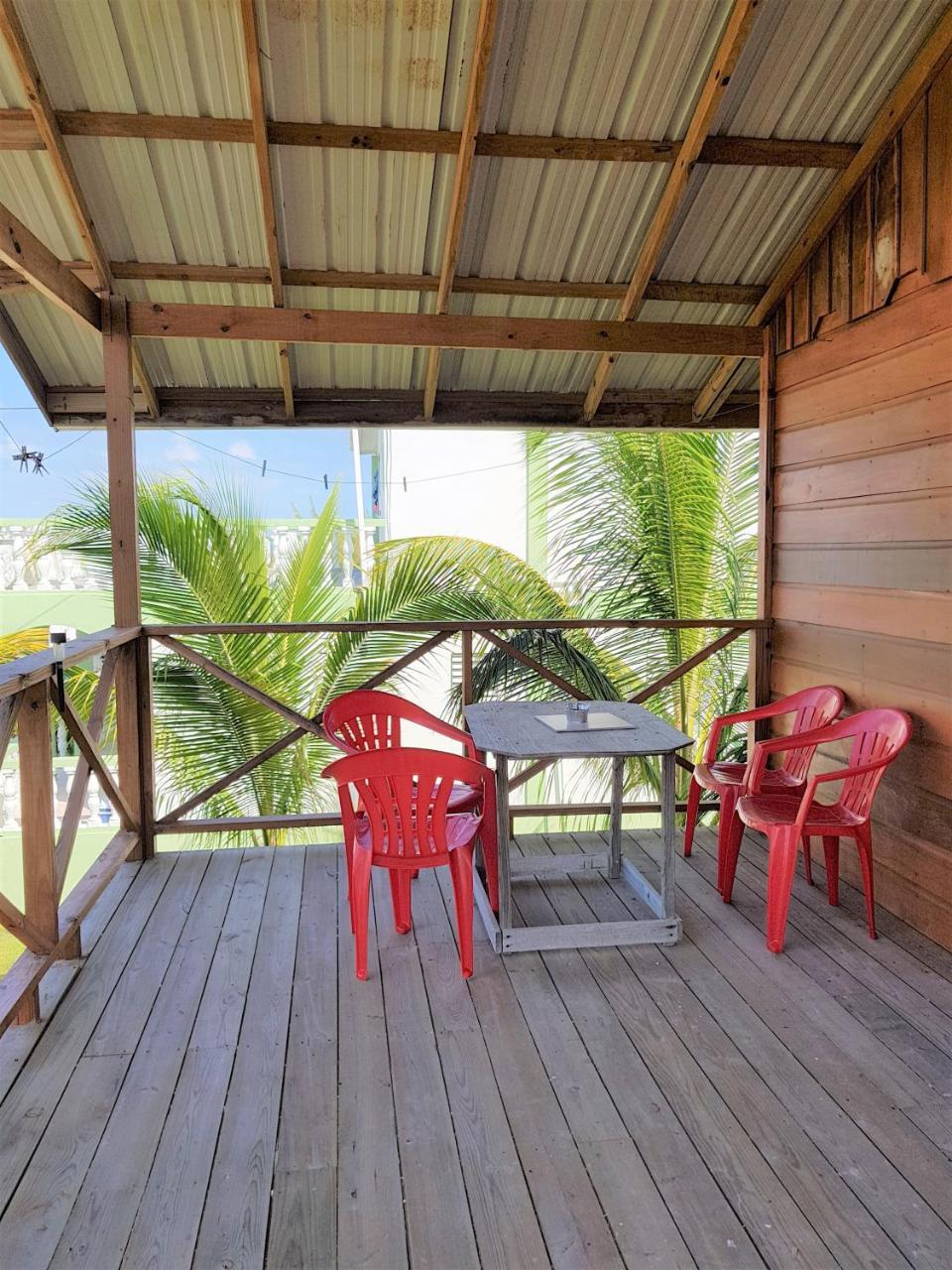 Ferienwohnung Trellis House Caye Caulker Exterior foto